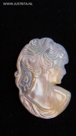 Parelmoer cabochon vintage lady