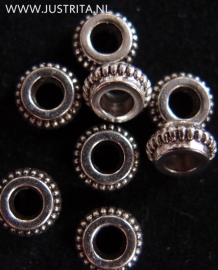 Spacer donut 7.5 x 3 mm (25 stuks)