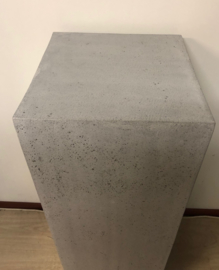 Zuil betonlook grijs 100 cm, voor binnen en buiten
