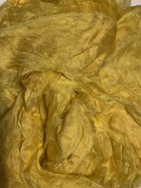Margilan / gaas kant zijde / Oezbekistan zijde, nummer 42 vanille geel tinten zelf geverfd 90 breed prijs per 50 cm