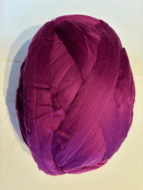 Merinowol (50 gram), purper, kleurcode 531 extra fijn, 19,5 micron