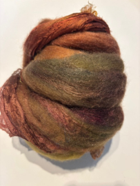 Shawl pakket margilan nummer 26 herfst tinten: 2,5 meter zelfgeverfde wol met 50% zijde, zelfgeverfde 250x 45 cm magilan zijde