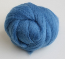 Merinowol (50 gram), helder donker blauw, kleurcode 131, 20-21 micron