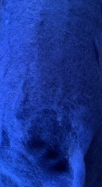 Kaardvlies / Bergschaap in vlies, kleur 113 koningsblauw