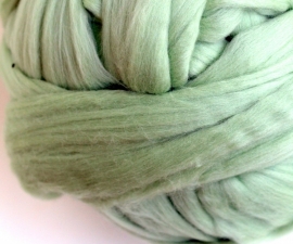 Merinowol (50 gram), linde groen, kleurcode 133, 20-21 micron