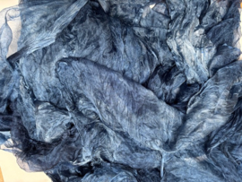 Margilan / gaas kant zijde / Oezbekistan zijde, nummer 19 blauw, zelf geverfd 90 breed prijs per 50 cm