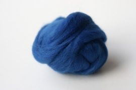 op = op Merinowol (50 gram), koren blauw, kleurcode 257, 24-25 micron