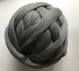 Merinowol (50 gram), grijs, kleurcode 210 extra fijn, 18 micron
