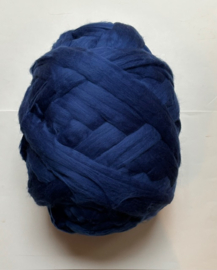 Merinowol (50 gram), donker blauw  , kleurcode 572 extra fijn, 19,5 micron