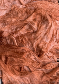 Margilan / gaas kant zijde / Oezbekistan zijde, nummer 4 helder bruin tinten zelf geverfd 90 breed prijs per 50 cm