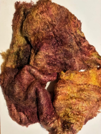 Moerbei zijde lap zelfgeverfd, geel aubergine,  nummer 10 per 10 gram
