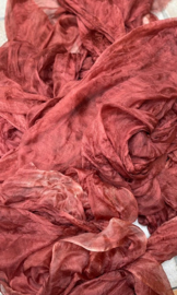 Margilan /gaas kant zijde / Oezbekistan zijde, nummer 33 oranje bruin tinten, zelf geverfd 90 breed prijs per 50 cm