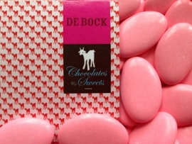 De Bock chocolade dragees kleur roze 250 gram