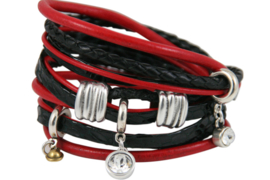 Handgemaakte leren armband rood en zwart diverse bandjes