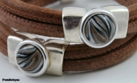 Handgemaakte leren armband bruin vintage met metalen schuivers