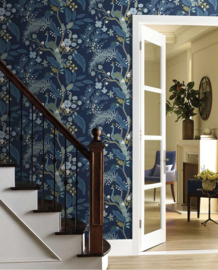 Eijffinger Rifle Paper Co Behang RI5172 Peacock/Pauw/Bladeren