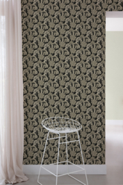 Dutch Wallcoverings Arcadia Behang A71302 Palm Forest Zwart/Bomen