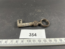 nr. 354 antieke sleutel