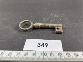 nr. 349 antieke sleutel