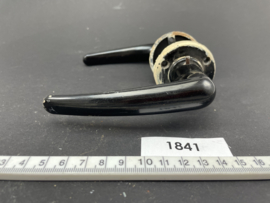 nr. 1841 originele bakelieten klink, rond rozet