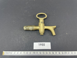 nr. 1955 bijzondere oude kraan