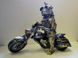 Bulldog- Motor - Beeld - Polyresin - Goud - Formano - 33x28x15cm - Beeld - Decoratie - Cool!!
