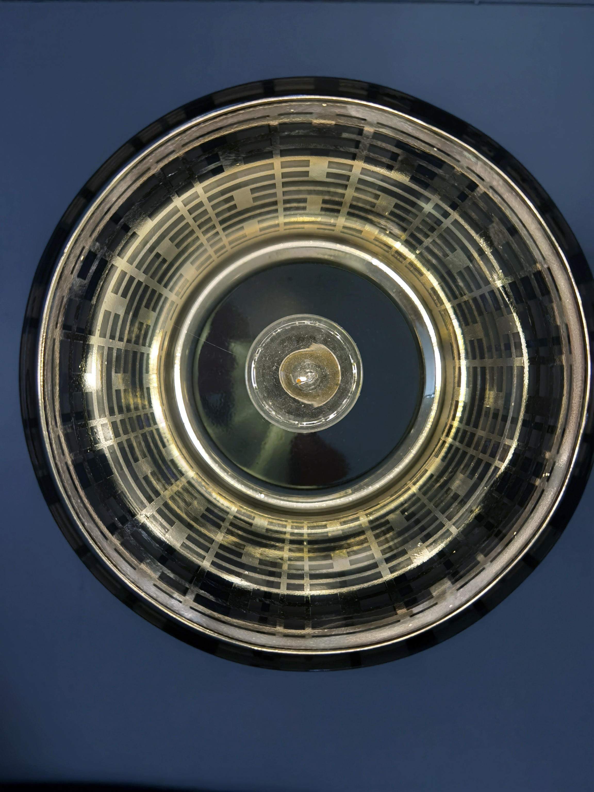 Windlicht - Led Lamp - Ø 15cm - Dik Glas - Hoogte:17cm - zwart - Mat glas - Modern