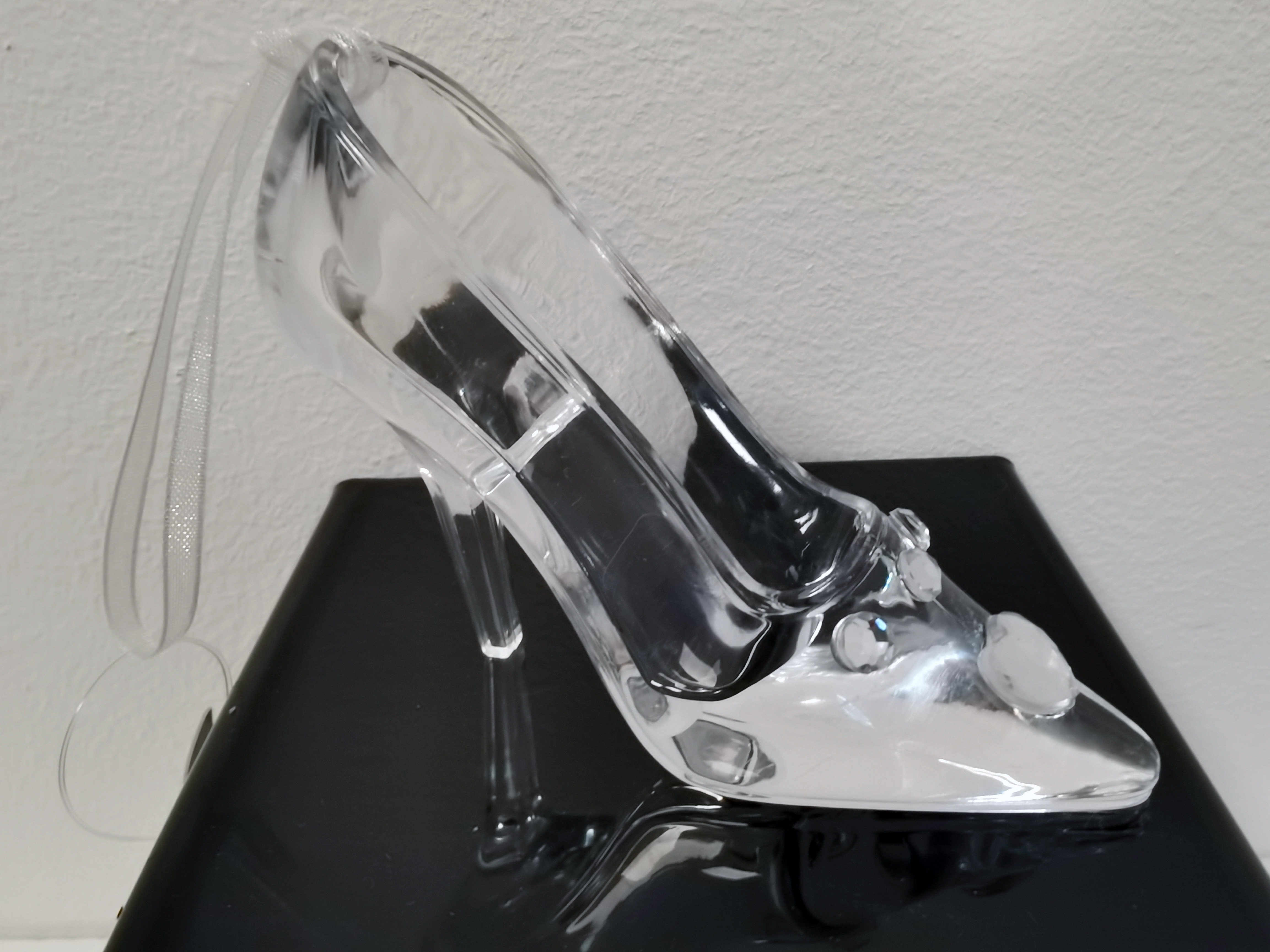 Schoentje - Decoratie - Hartje - Elegante - Acryl - Hoge Hak - Pumps - 10x4x7.5cm - Helder -