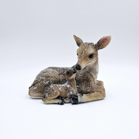 Hert - Bruin - met kind - Polyserin - 18x14x11cm - Decoratie