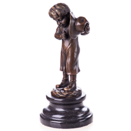 Stiekem rokend jongetje brons beeld