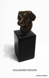 Golden retriever mini urn beeld