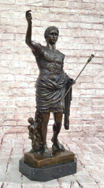 Keizer Caesar Augustus bronzenbeeld