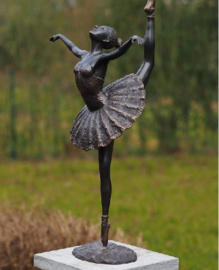 Ballerina danseres bronzen beelden