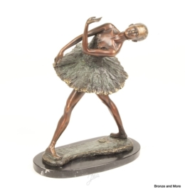 Bronzen beeld prima ballerina