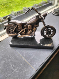 Harley Davidson motor bronzenbeeld