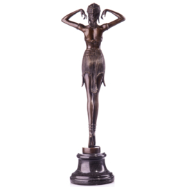 Bronzen scarabee danseres beeld