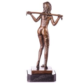 Vier bondage vrouwen bronzen beelden