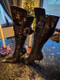 Sexy lakleer laarsjes zwart krokodil print