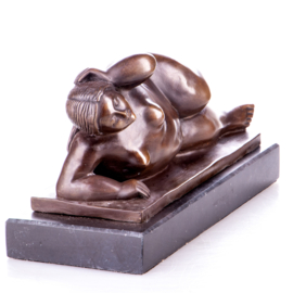 Botero bronzen vrouwenbeelden