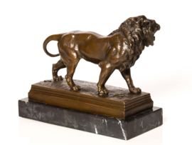Brullende leeuw bronzenbeeld