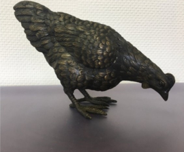 Kip en hen koppel bronzen beelden