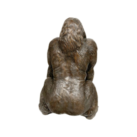 Zittende gorilla brons beeld