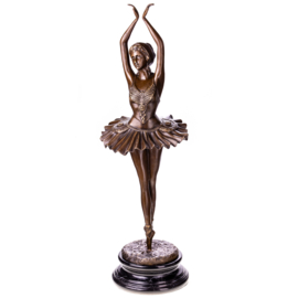 Primaballerina bronzenbeeld