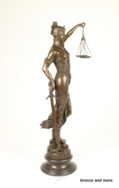 Vrouwe Justitia 98,4 cm brons beeld
