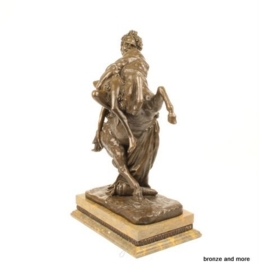Nessus met Hippodamia bronzen beeld