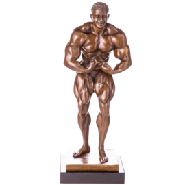 Bodybuilder bronzenbeelden