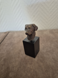 Golden retriever mini urn beeld