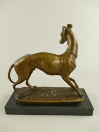 Whippet hazewindhond brons beeld