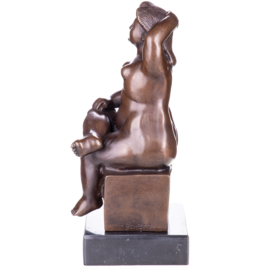 Botero bronzen vrouwenbeelden