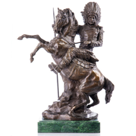 Indiaan met paard bronzen beeld